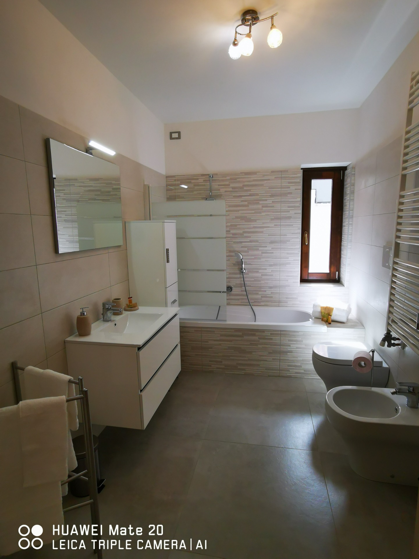 Bagno bianco